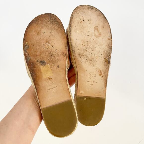 Chanel Pink Quilted Leather Chain CC Logo Espadrille Slide Sandals EU 38 - Picture 13 of 14